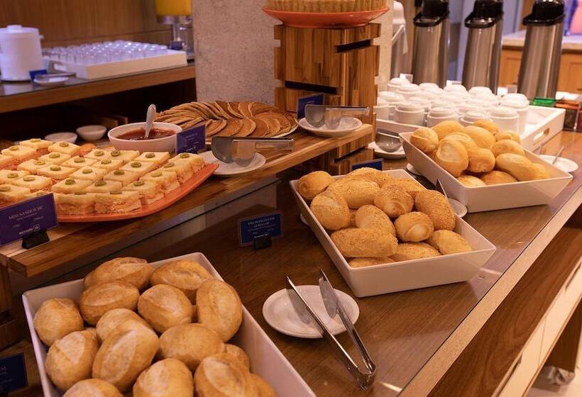 酒店 Fusion Hplus Express +