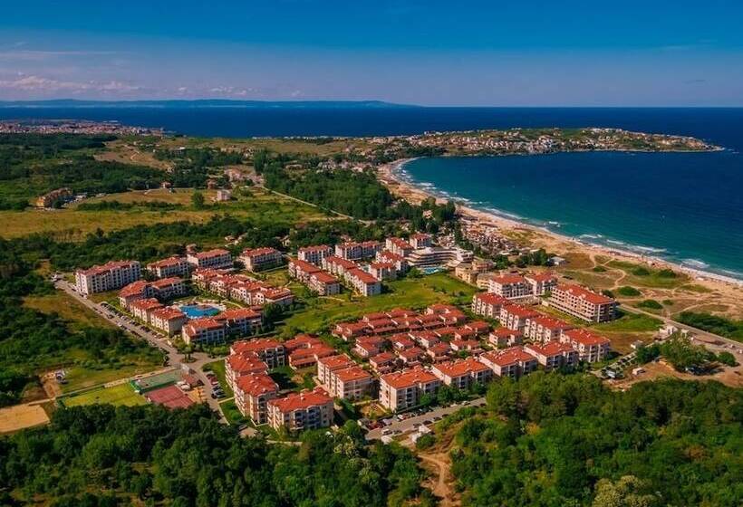 בית מלון כפרי Green Life Beach Resort Sozopol