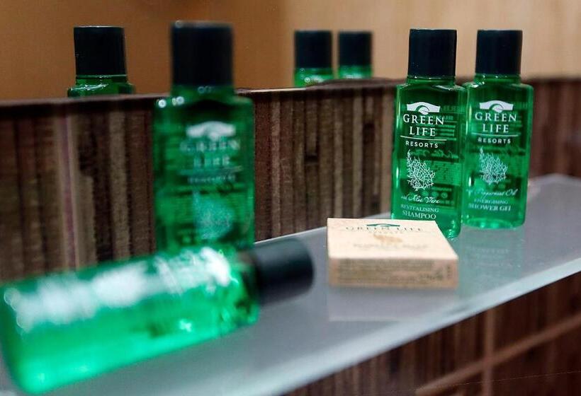 בית מלון כפרי Green Life Beach Resort Sozopol