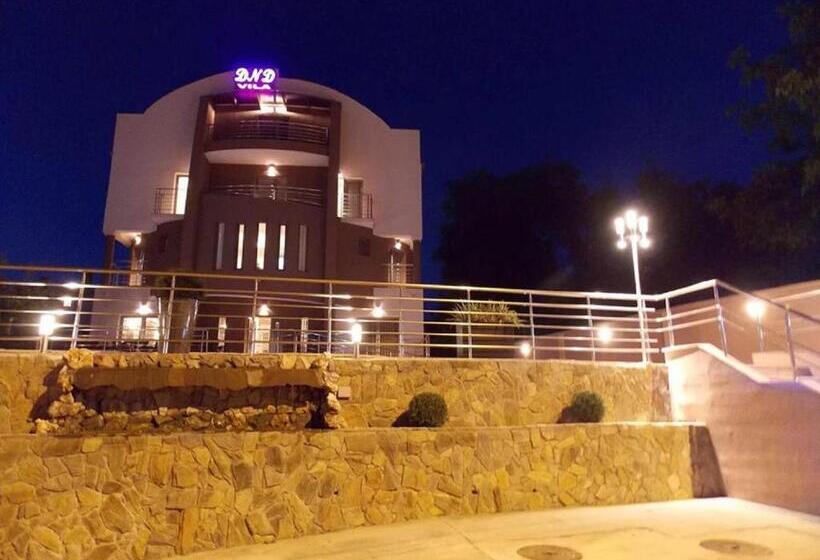 هتل Guesthouse Vila Dnd