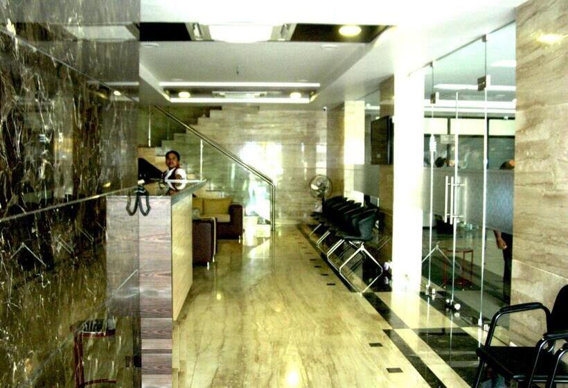 Отель Harsha Residency