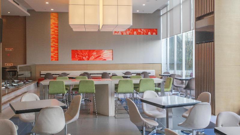 ホテル Holiday Inn Express Weihai Hi Tech Zone By Ihg