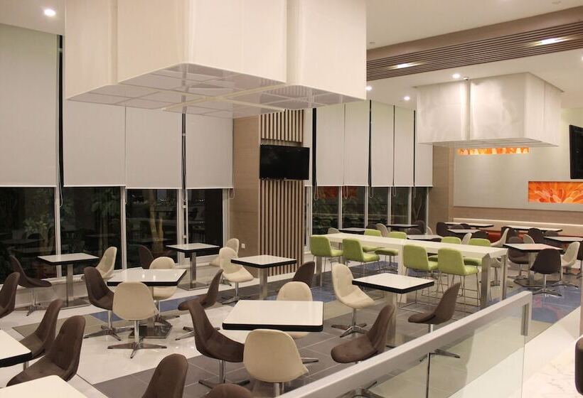 ホテル Holiday Inn Express Weihai Hi Tech Zone By Ihg