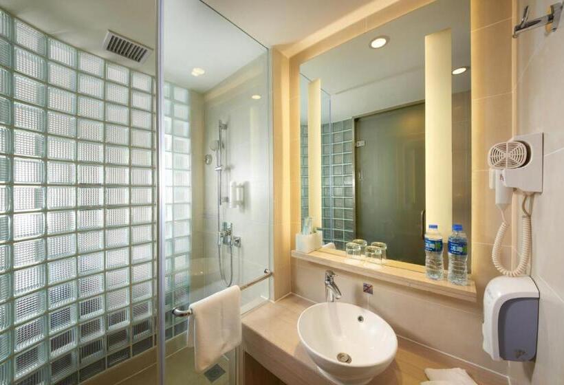 בית מלון כפרי Holiday Inn Express Zhengzhou Airport, An Ihg