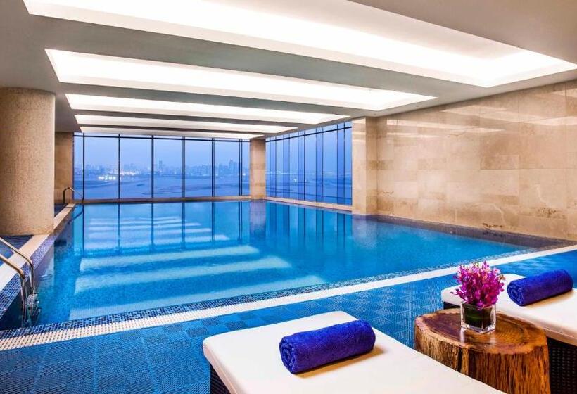 هتل Holiday Inn Nanchang Riverside By Ihg