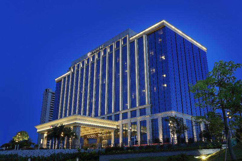 호텔 Hualuxe Yangjiang City Center, An Ihg