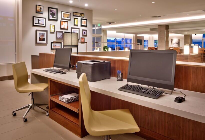 בית מלון כפרי Hyatt House Salt Lake City Downtown