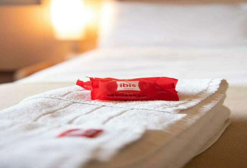 בית מלון כפרי Ibis Pilar