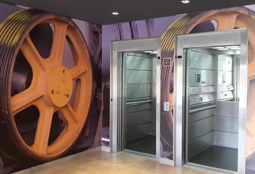 בית מלון כפרי Ibis Pilar