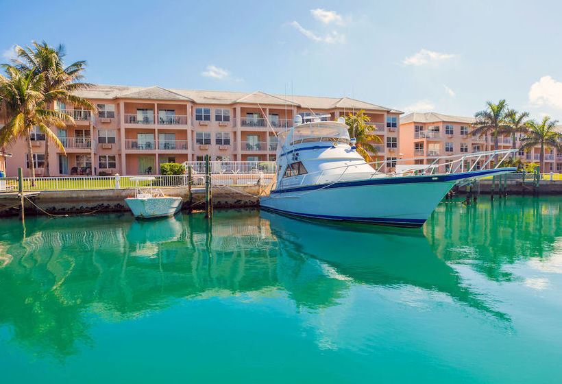 Island Palm Marina Villas