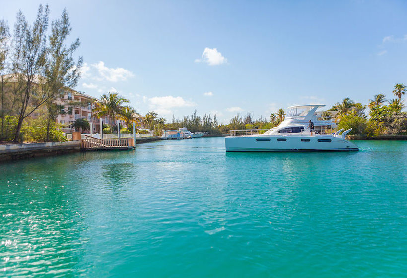 Island Palm Marina Villas