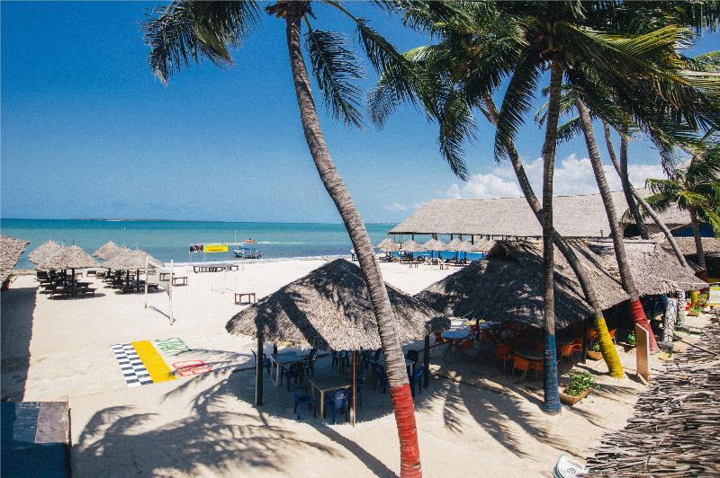 فندق Best Western Jangwani Sea Breeze Resort