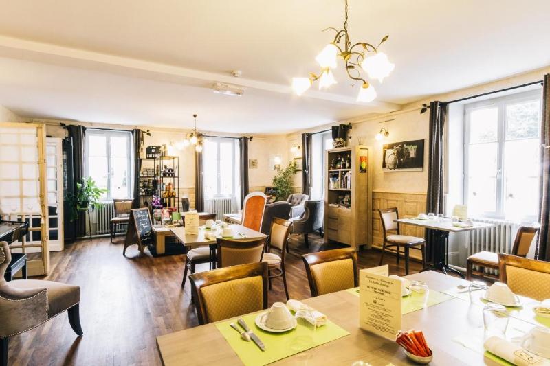 בית מלון כפרי La Bonne Auberge