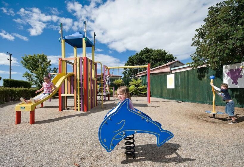 فندق Leisure Ville Holiday Centre