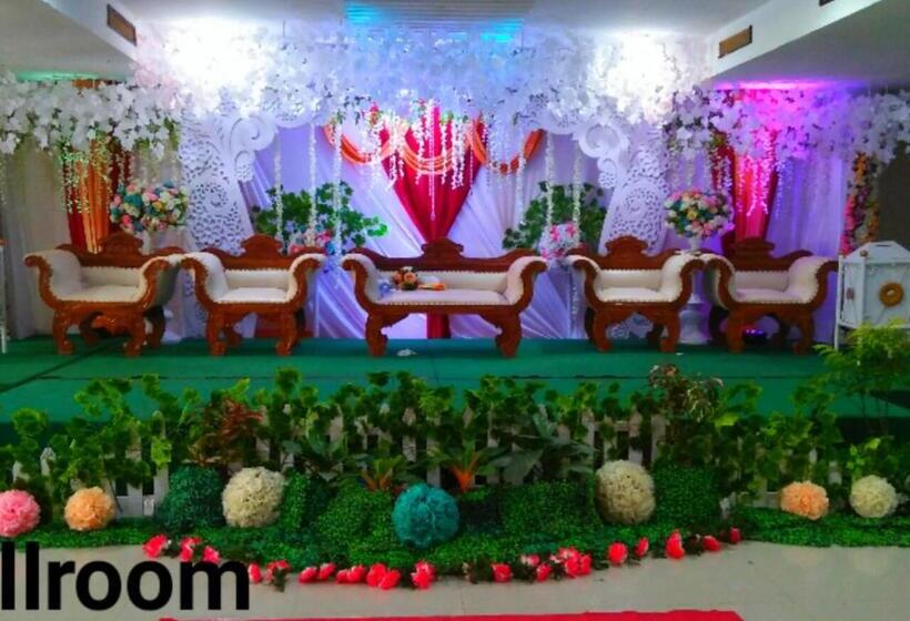 ホテル Mariat Sorong