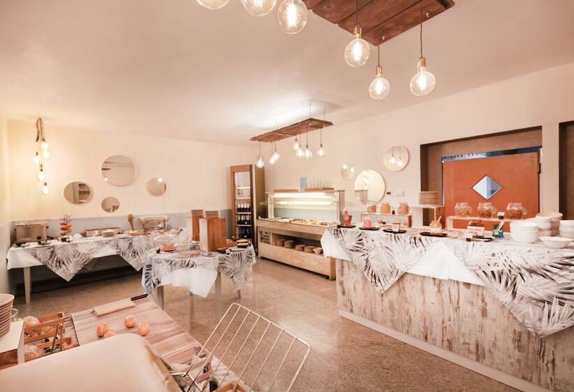 酒店 Gardone Palace