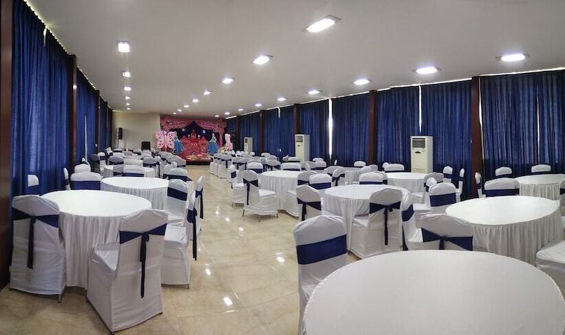 酒店 La Oasis By Meraden