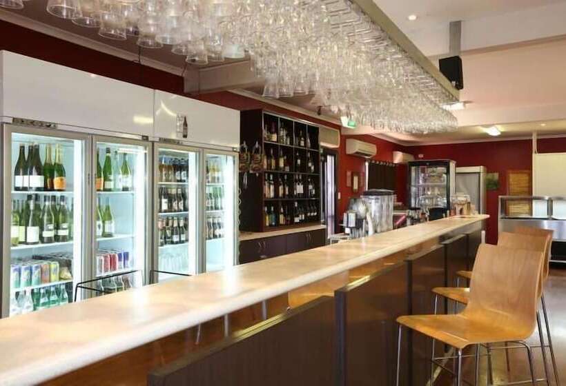 هتل Mia Mia House In The Desert