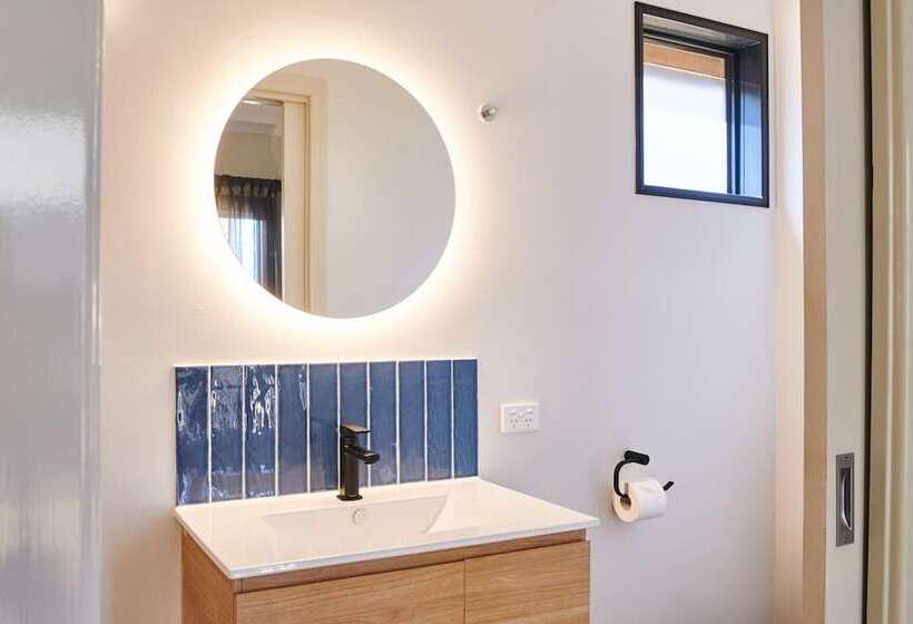 هتل Mia Mia House In The Desert