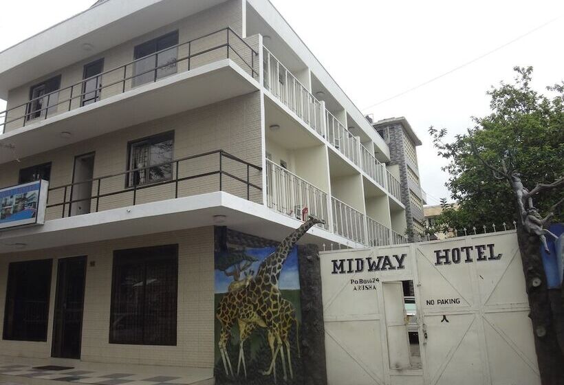 هتل Mid Way