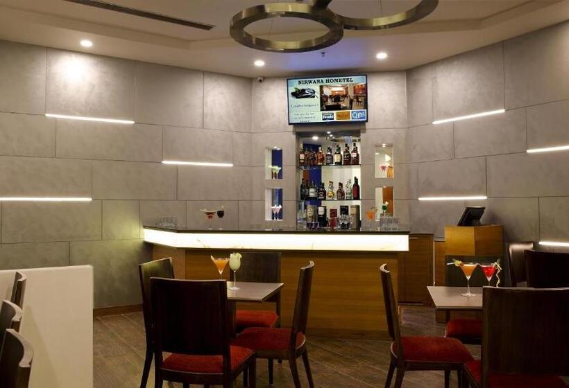 ホテル Nirwana Hometel Jaipur  A Sarovar