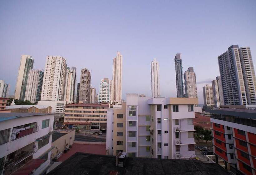 Отель Ojos Del Rio