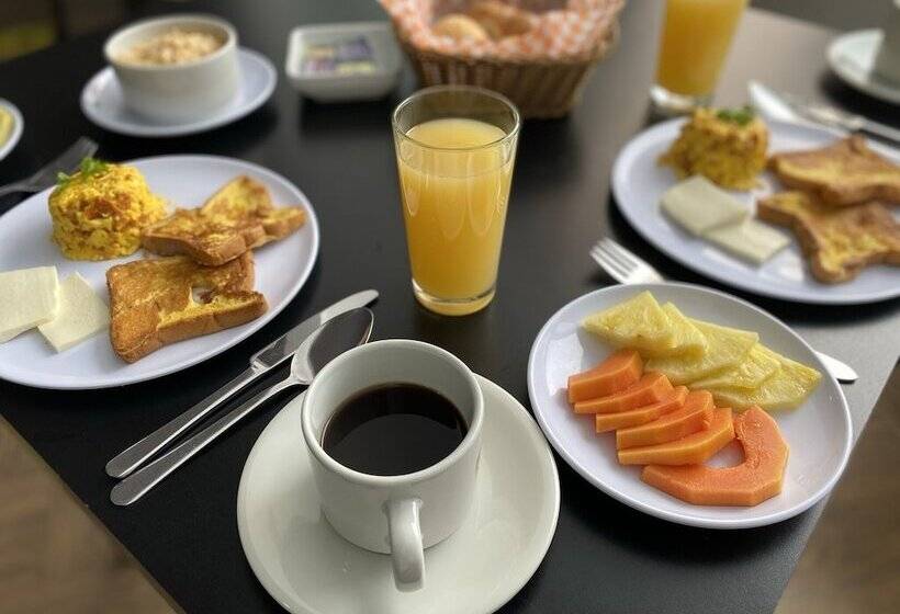 בית מלון כפרי On Vacation Coral Flower