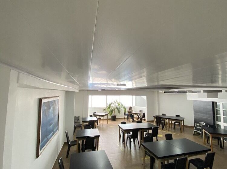 בית מלון כפרי On Vacation Coral Flower