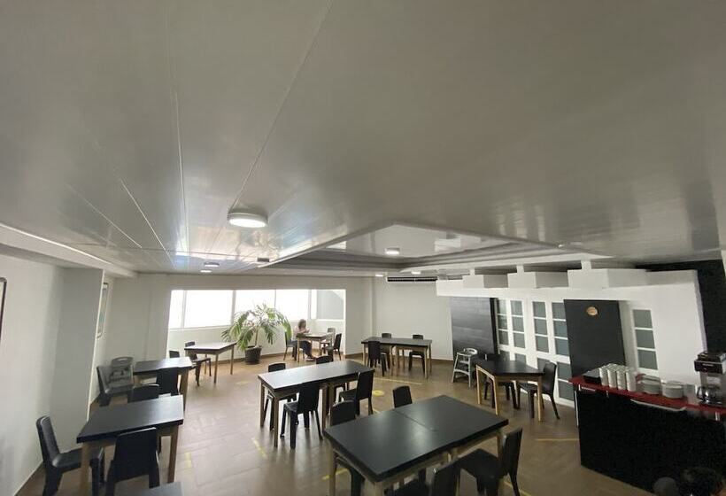 בית מלון כפרי On Vacation Coral Flower