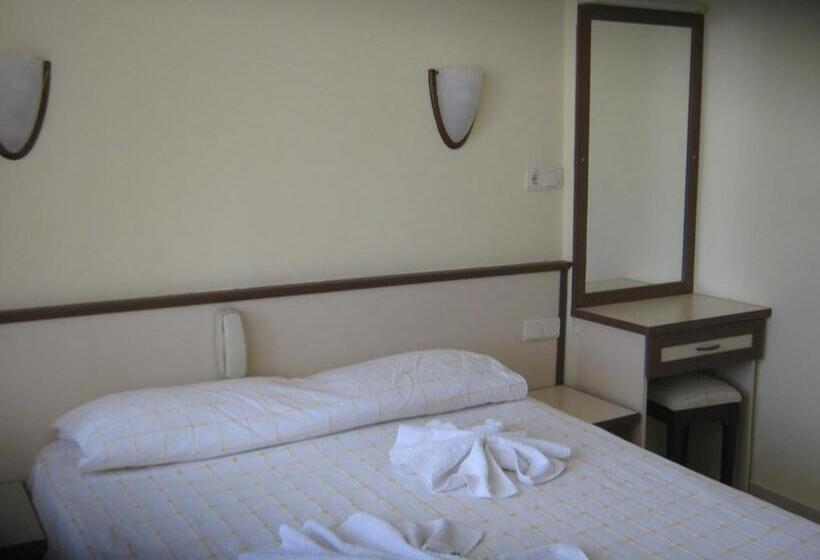 Отель Oya Family Suites