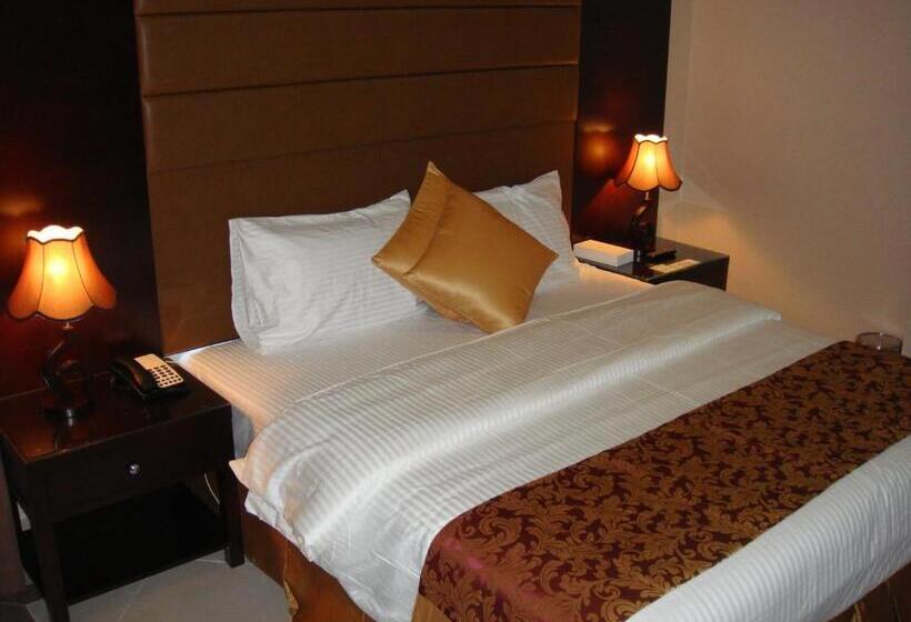 Paragon Hotel Apartments