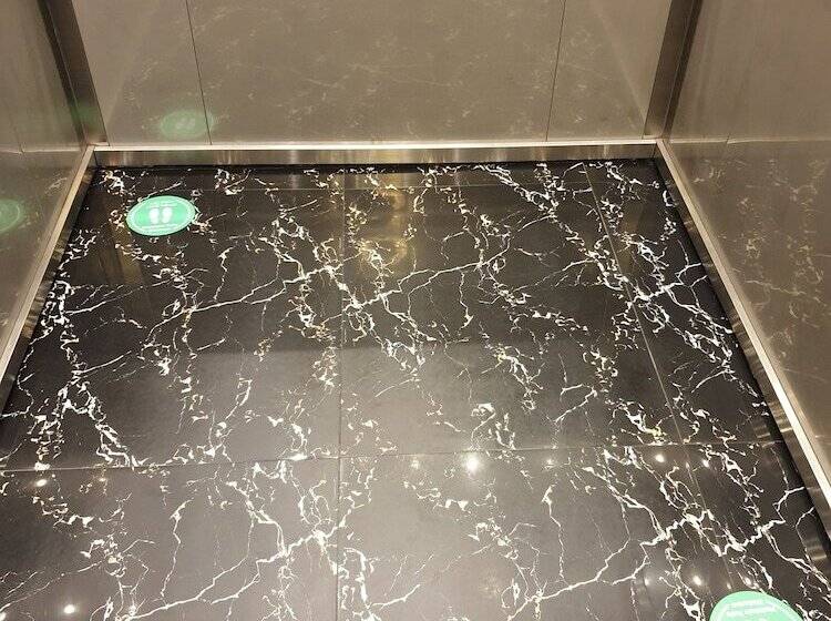 Paragon Hotel Apartments