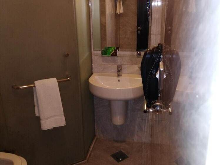 Paragon Hotel Apartments