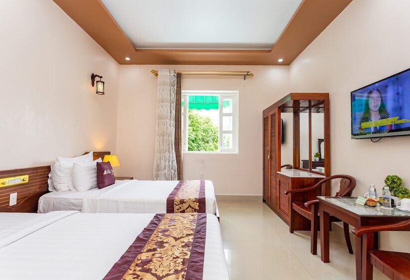 هتل Phu Van Resort & Spa