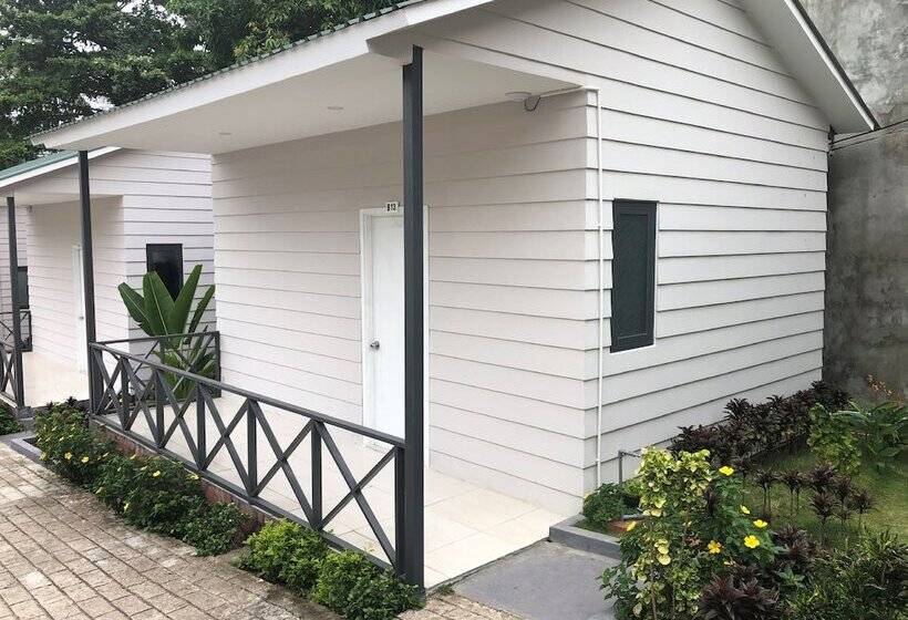 هتل Phu Van Resort & Spa