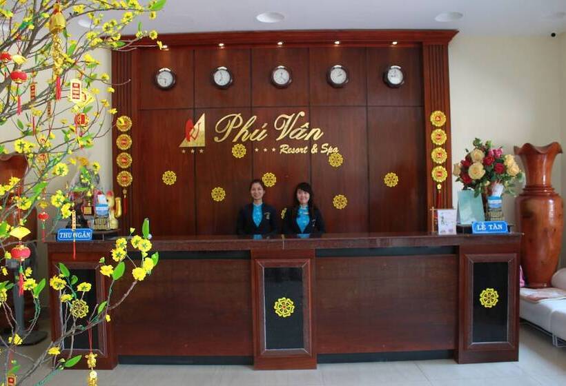 هتل Phu Van Resort & Spa