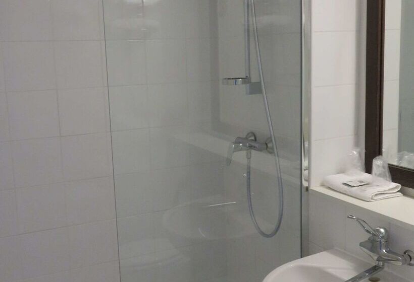 فندق Première Classe Mâcon Sud