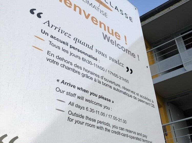 ホテル Première Classe Mâcon Sud