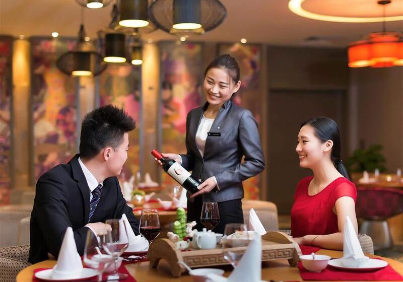 هتل Pullman Nanjing Lukou Airport