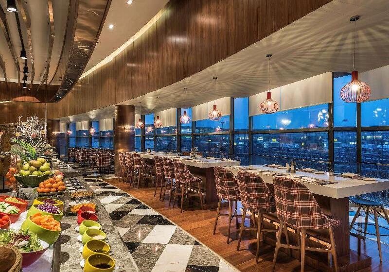 هتل Pullman Nanjing Lukou Airport