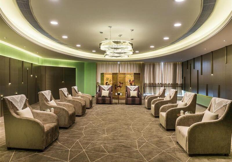 هتل Pullman Nanjing Lukou Airport