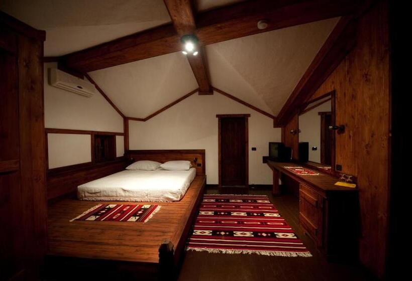 בית מלון כפרי Restaurant Bujtina E Gjelit