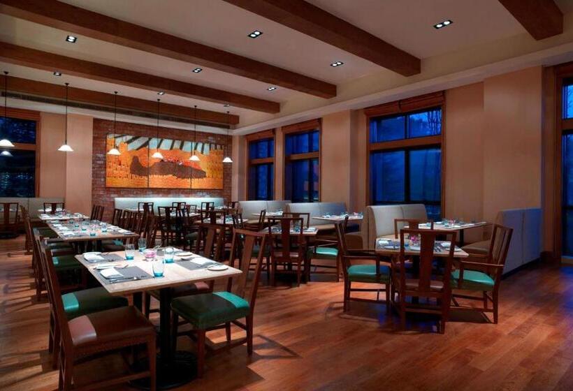 호텔 Sheraton Changbaishan Resort