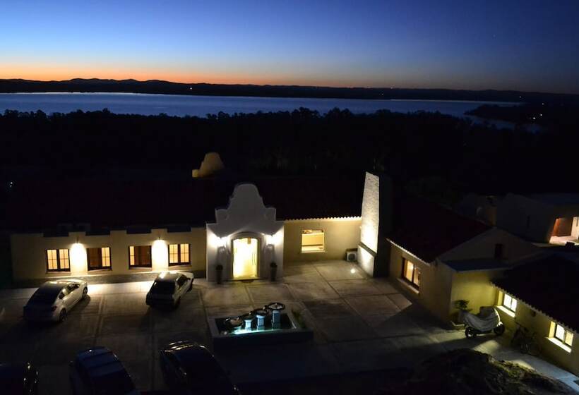 فندق St Michel Wellness