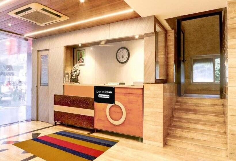 هتل Super Townhouse Oak Madhapur Nera Regency