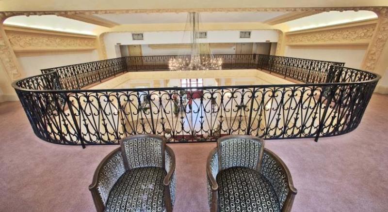 Terres De France Appart Hotel Le Splendid