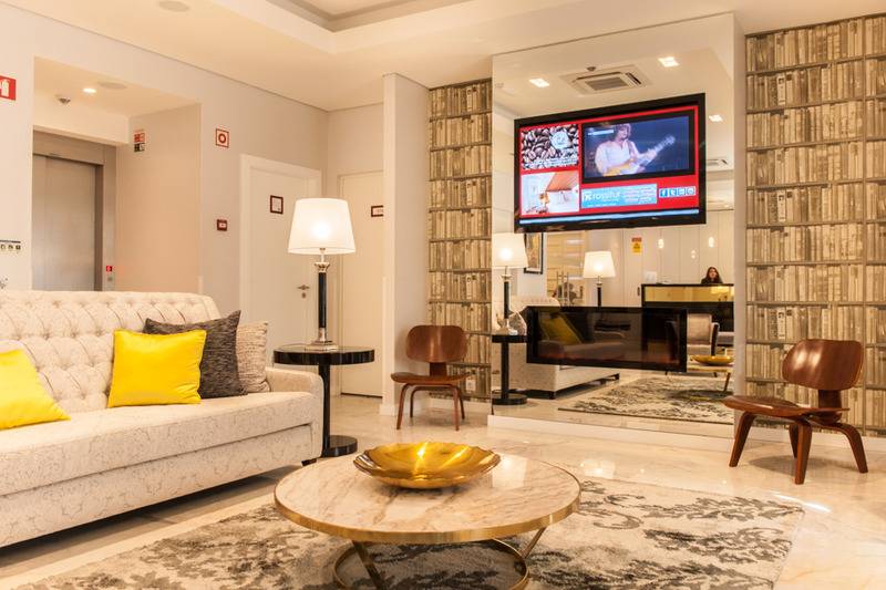 The 7 Hotel, Suites, Studios & Apartments