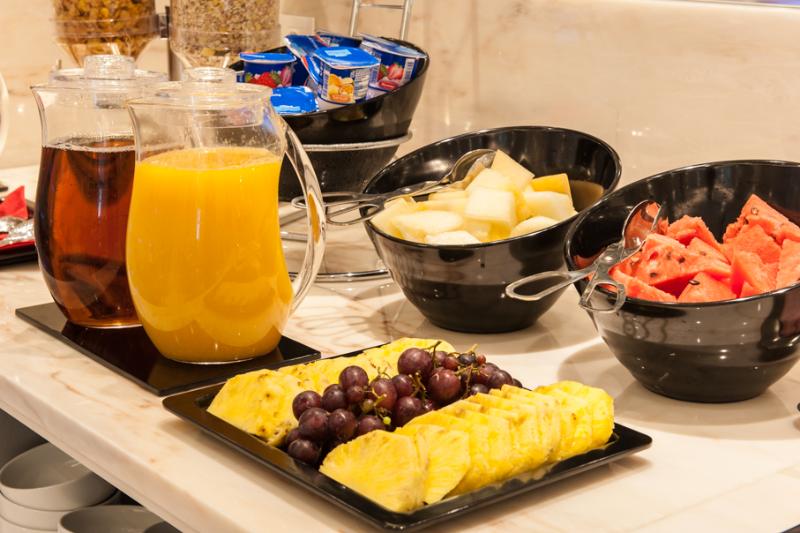 The 7 Hotel, Suites, Studios & Apartments