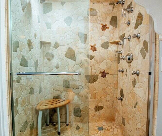 The Provincetown Hotel At Gabriel S