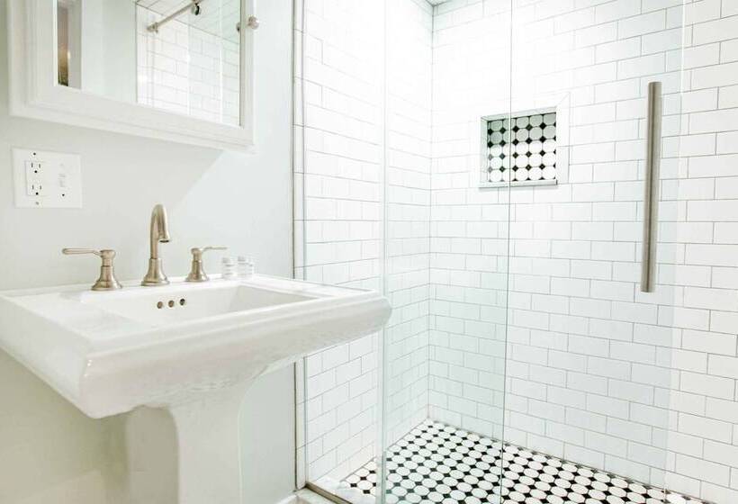 The Provincetown Hotel At Gabriel S